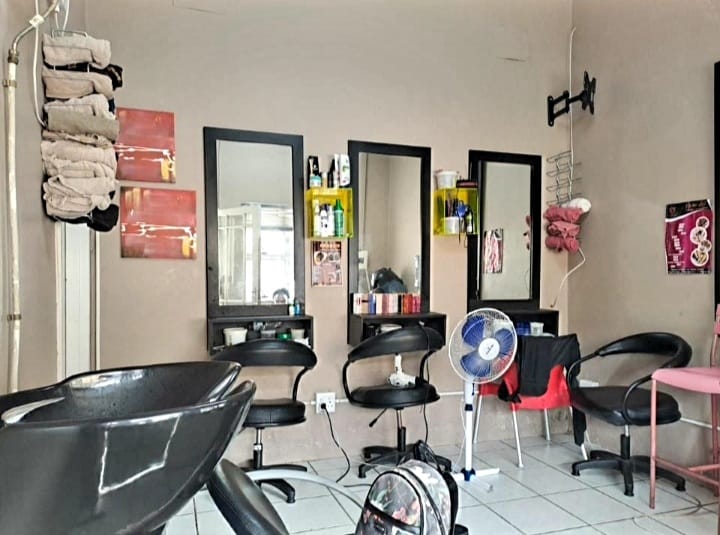  Bedroom Property for Sale in Southernwood Eastern Cape